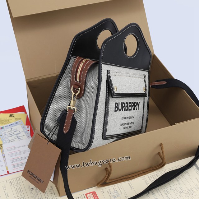 Burberry專門店新款撲克包拉鏈 巴寶莉Horseferry印花托特包 yxb1097